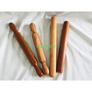 Cây lăn bột làm bánh bằng gỗ