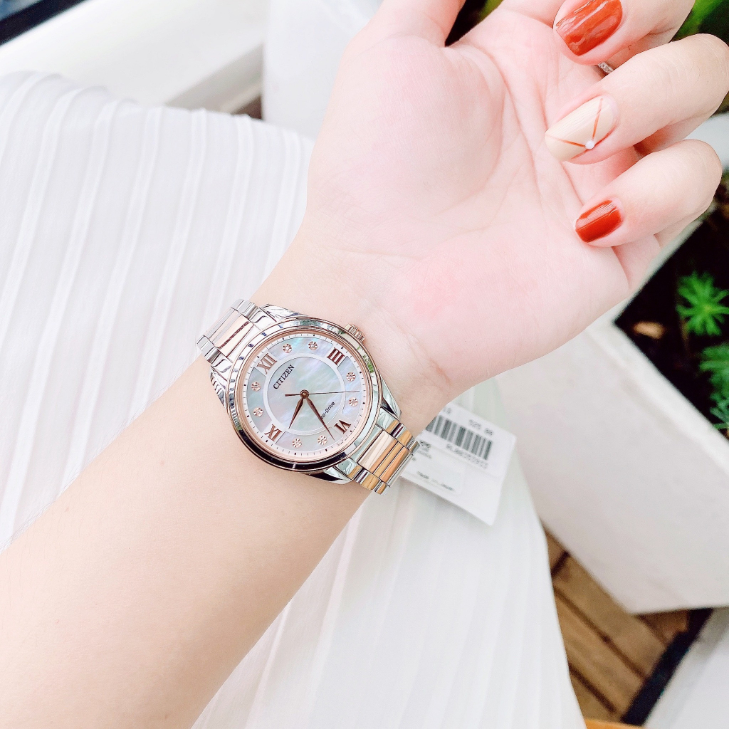 Đồng hồ nữ dây thép Citizen Eco Drive Arezzo EM0876-51D