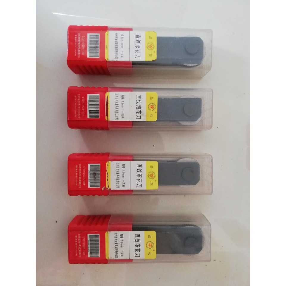 Lăn nhám chéo , lăn nhán thẳng , nhám caro thân cán  20x20mm