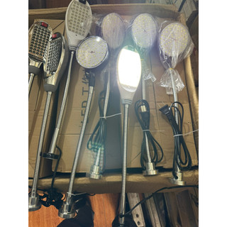 Đèn led đế nam châm , thân gập, xoay linh hoạt