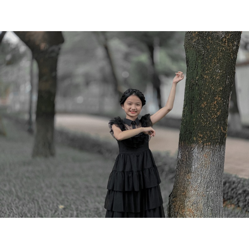 Đầm tiệc wednesday cho baby
