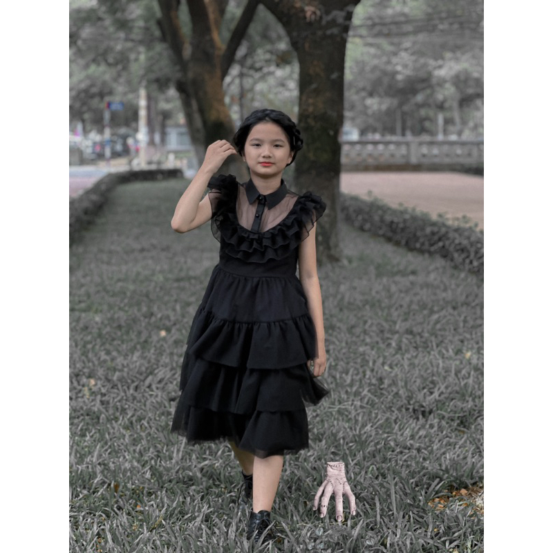 Đầm tiệc wednesday cho baby