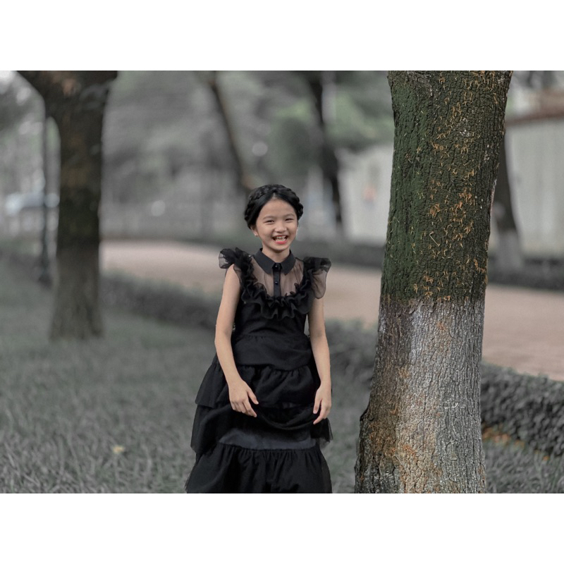 Đầm tiệc wednesday cho baby