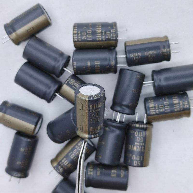 Tụ 50v 100uF Elna silmic II