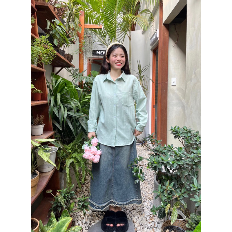 Áo sơ mi nữ from vừa tay dài màu trắng, đen, xanh, nâu chất đũi đẹp dày dặn tại Zini Store SM-D115