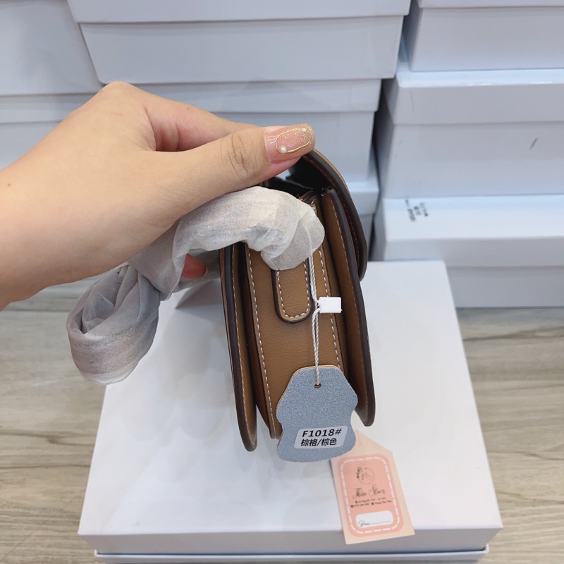 Túi Cê Lin dáng bầu size18