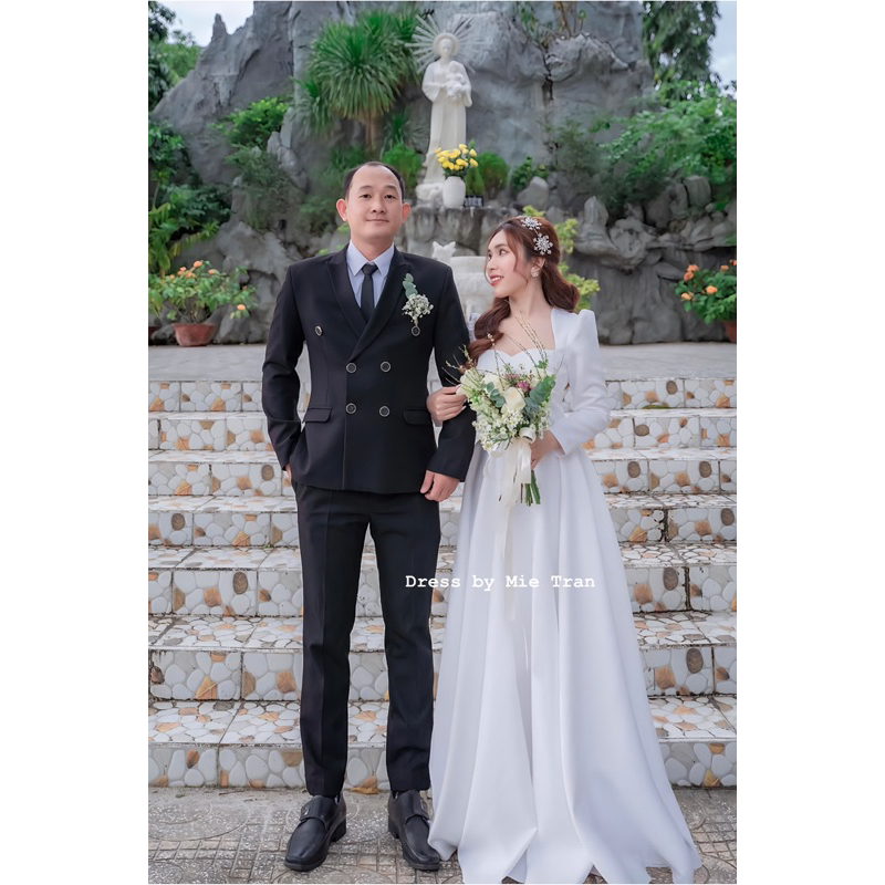 Váy đi bàn cô dâu tay dài , đầm thiết kế mie tran