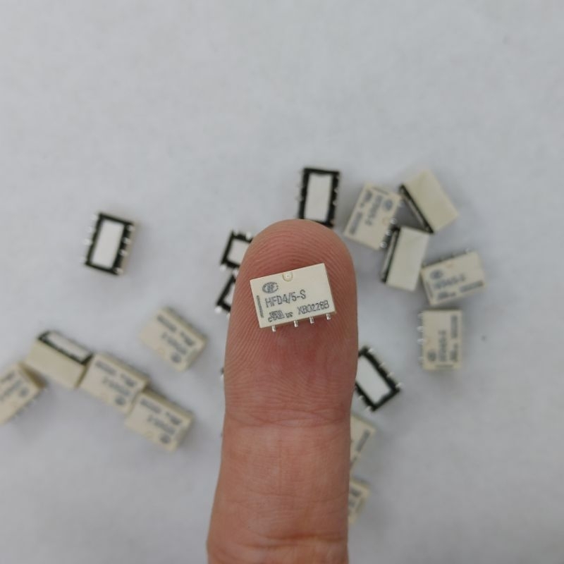 Relay 5v, relay tín hiệu 8 chân HFD4/5-S