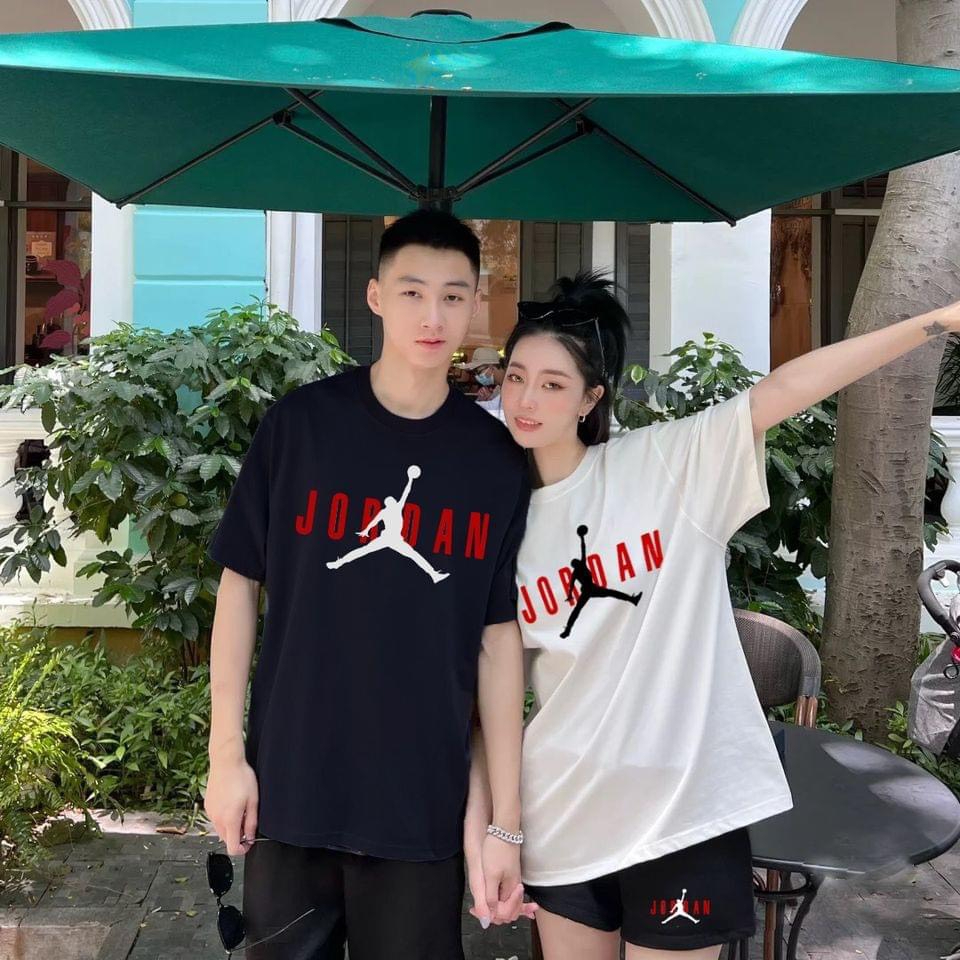 [Mã FATREND5 giảm đến 30k đơn 99k] Bộ Quần Áo Thể Thao Mùa Hè Nam Nữ Họa Tiết JOCDAN | BigBuy360 - bigbuy360.vn