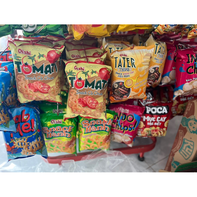 Bim Bim Snack củ khoai tây Miếng TATER Oishi 32g