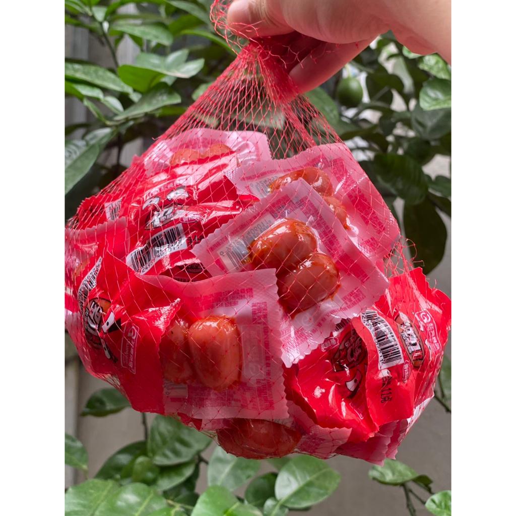 Bịch 50 gói xúc xích mắt 2 viên