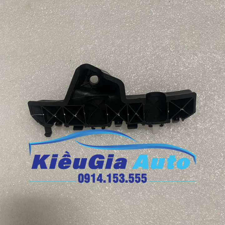 Tai (Phe) cài cản (ba đờ sốc) trước Hyundai Accent 2021-2023 Chính hãng