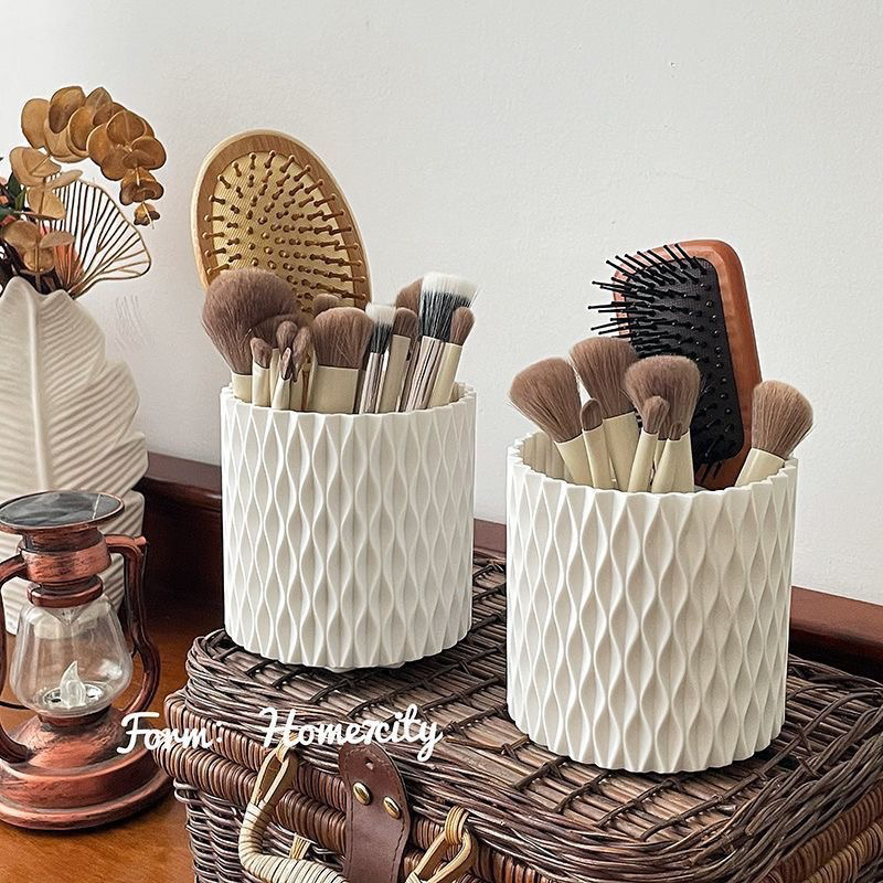 Lọ Đựng Cọ Trang Điểm / Bút Trang Điểm Sức Chứa Lớn Màu Trắng Kiểu Xoay Được Đơn Giản