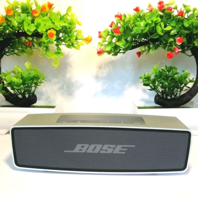 Loa Bluetooth Bose Soundlink Mini 1 chính hãng hàng nội địa Nhật nên chất lượng rất tốt âm cực hay
