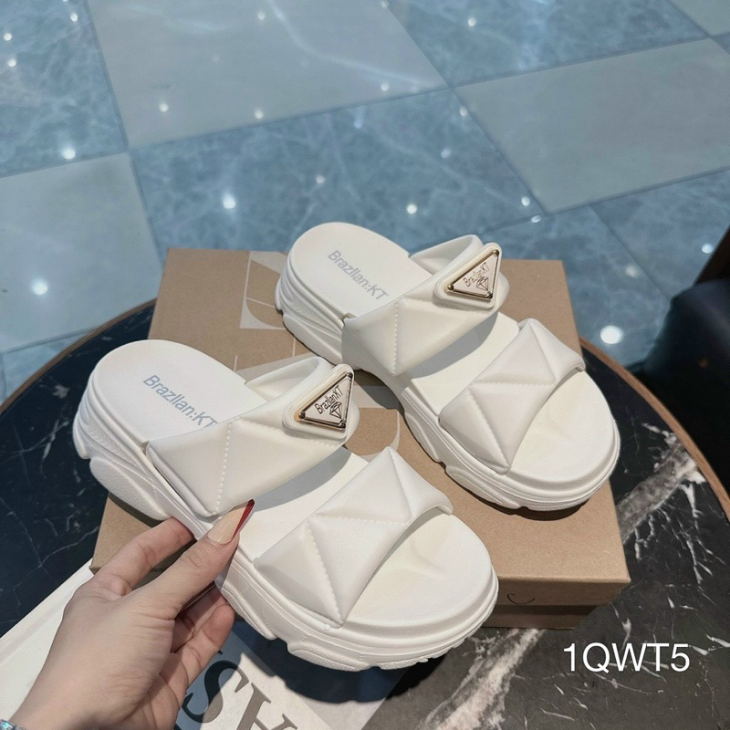 Dép Bánh Mì 2 Quai Da Chỉ Khoá Sang Êm Đẹp