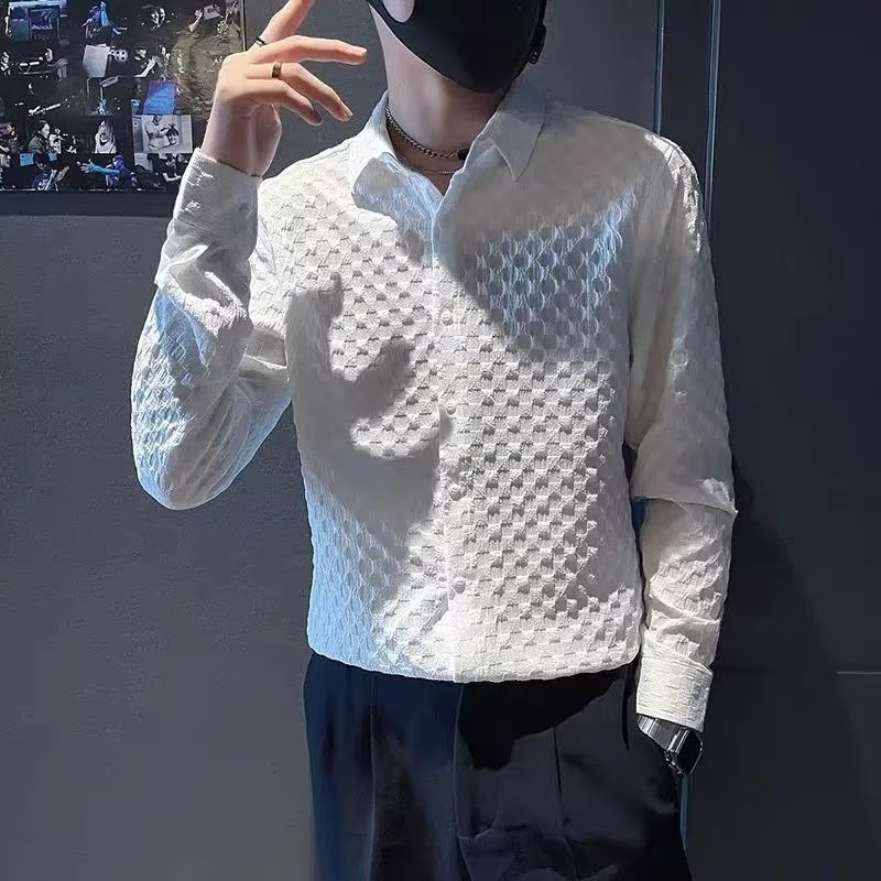 Áo sơ mi tay dài họa tiết dập nổi chất cotton thoáng mát