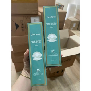 Xịt chống nắng nâng tone da jm solution luminous sun spray 180ml
