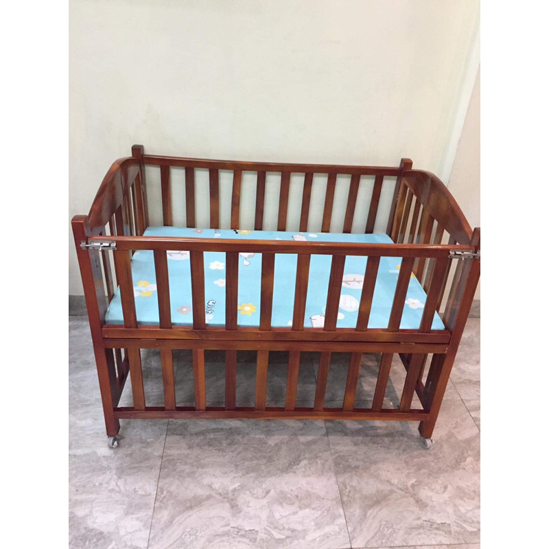Cũi Gỗ Cho Bé - Thanh Lý MYFANTA