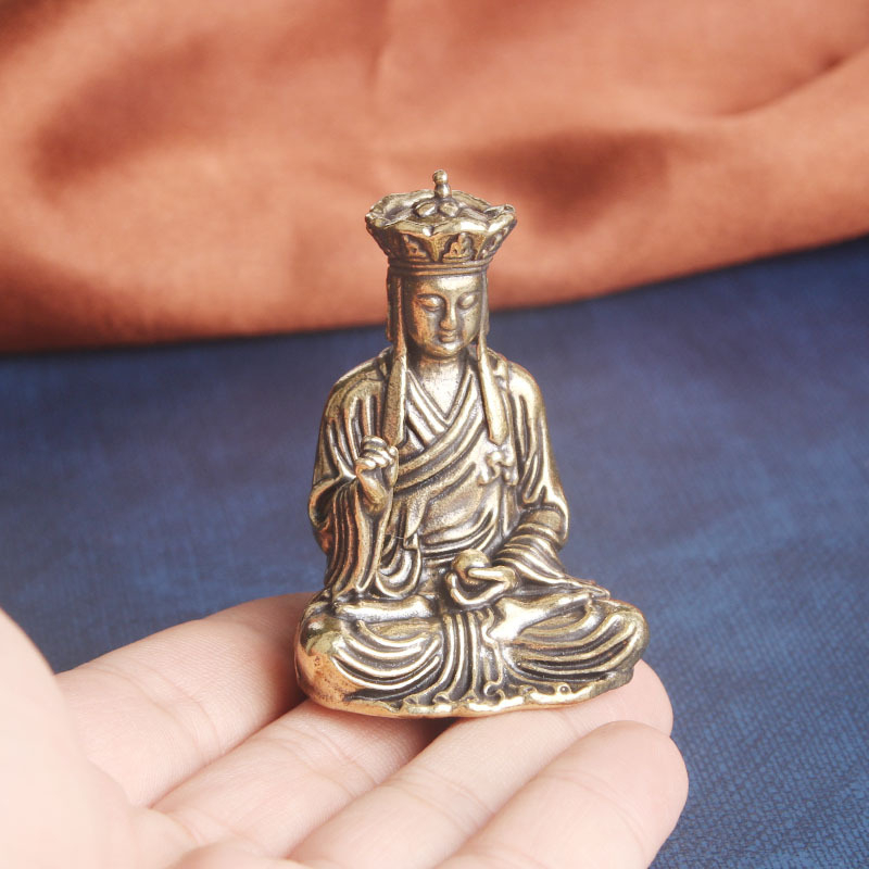 Vật phẩm trưng bày bằng đồng - Hình phật tam tạng - Tượng đồng phải có luôn mang theo bên mình