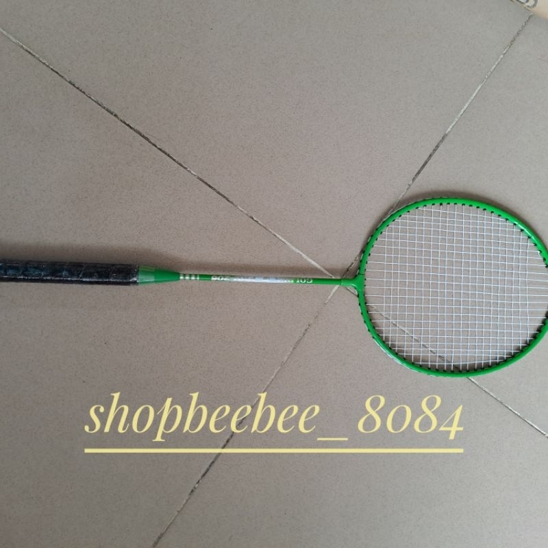 1 chiếc vợt cầu lông giá rẻ cho học sinh cấp 1 cấp 2
