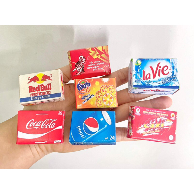 Mô hình trang trí  thùng nước búp bê - tỷ lệ: 1/12