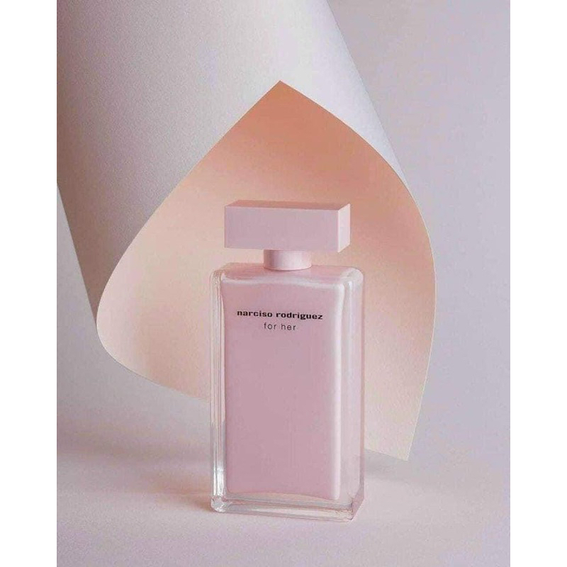 Narciso Hồng nhạt