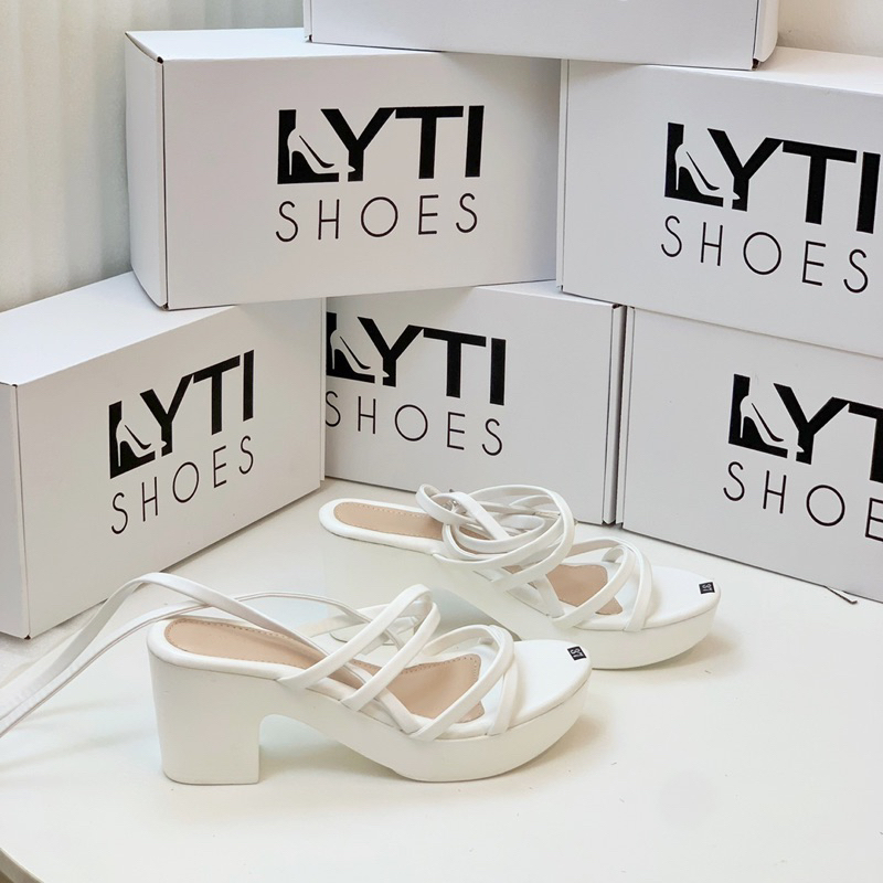 Sandal đế vuông cài dây  g151 form bé