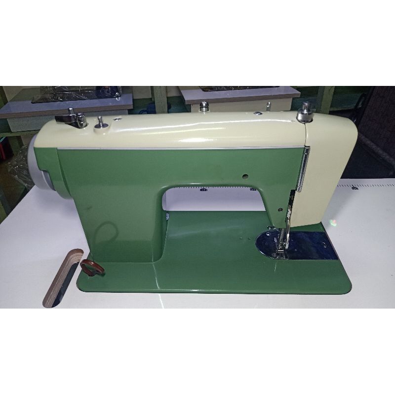 Đầu máy may gia đình riccar xanh made in Japan