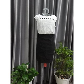 đầm(veromoda)lỗi màu,dơ,k phải vnxk