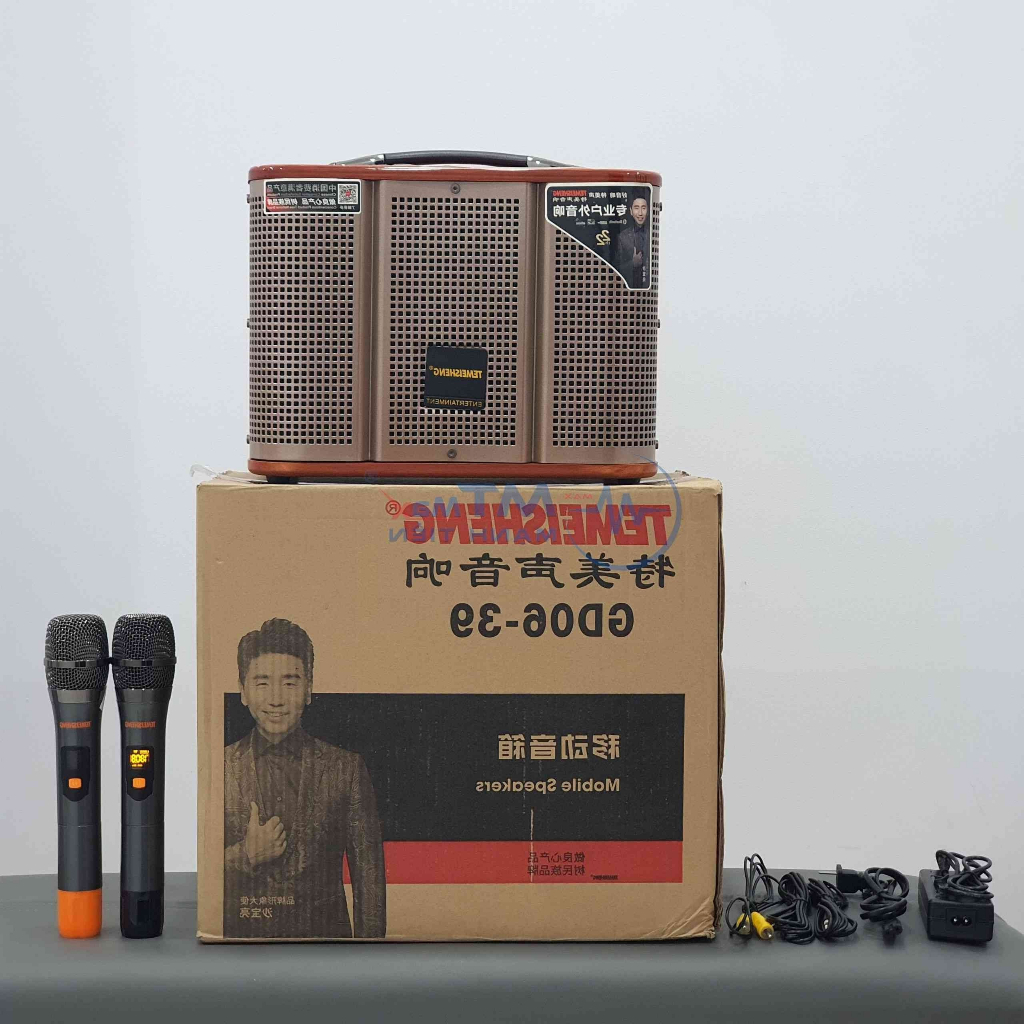 Loa Karaoke Xáh Tay Mini TEMEISHENG GD 0639. Có đầy đủ các cổng kết nối và các chức năng thông dụng cho việc nghe nhạc..