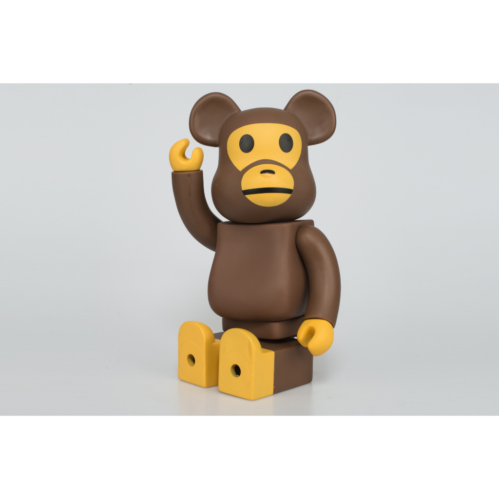 Gấu Bearbrick Bape Kid 27cm