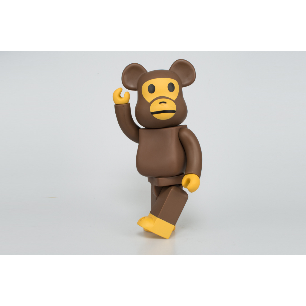 Gấu Bearbrick Bape Kid 27cm