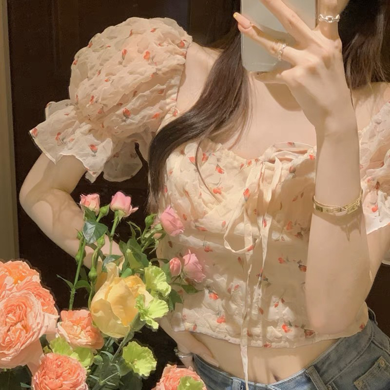 Áo croptop hoa nhí tay bồng buộc nơ ngực ôm eo nhẹ -SinNa