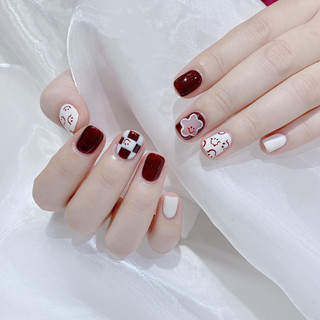 Nailbox móng úp thiết kế theo size tay