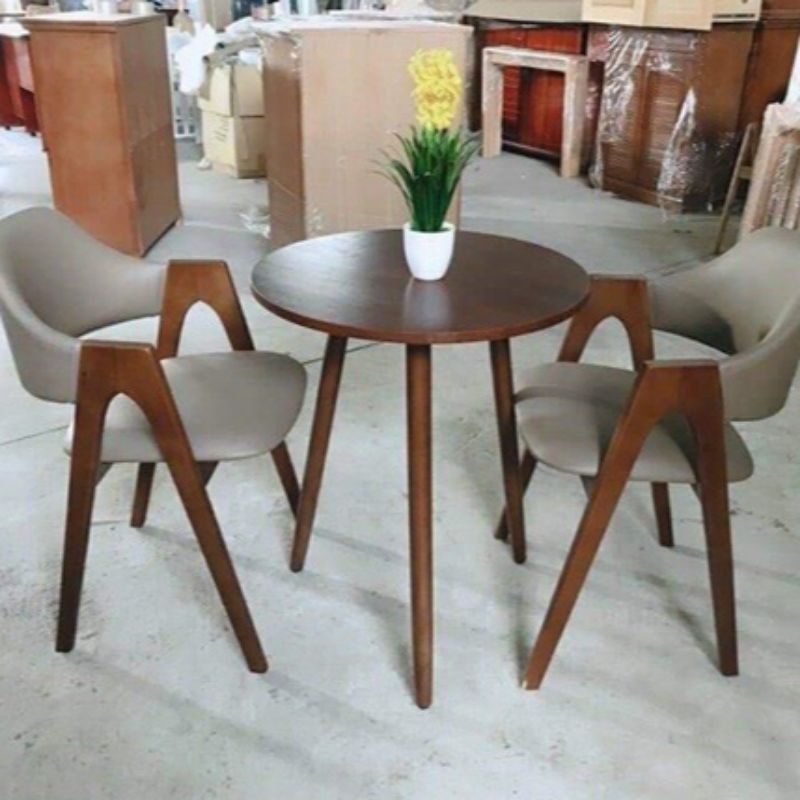 Bàn cafe 3 chân gỗ
