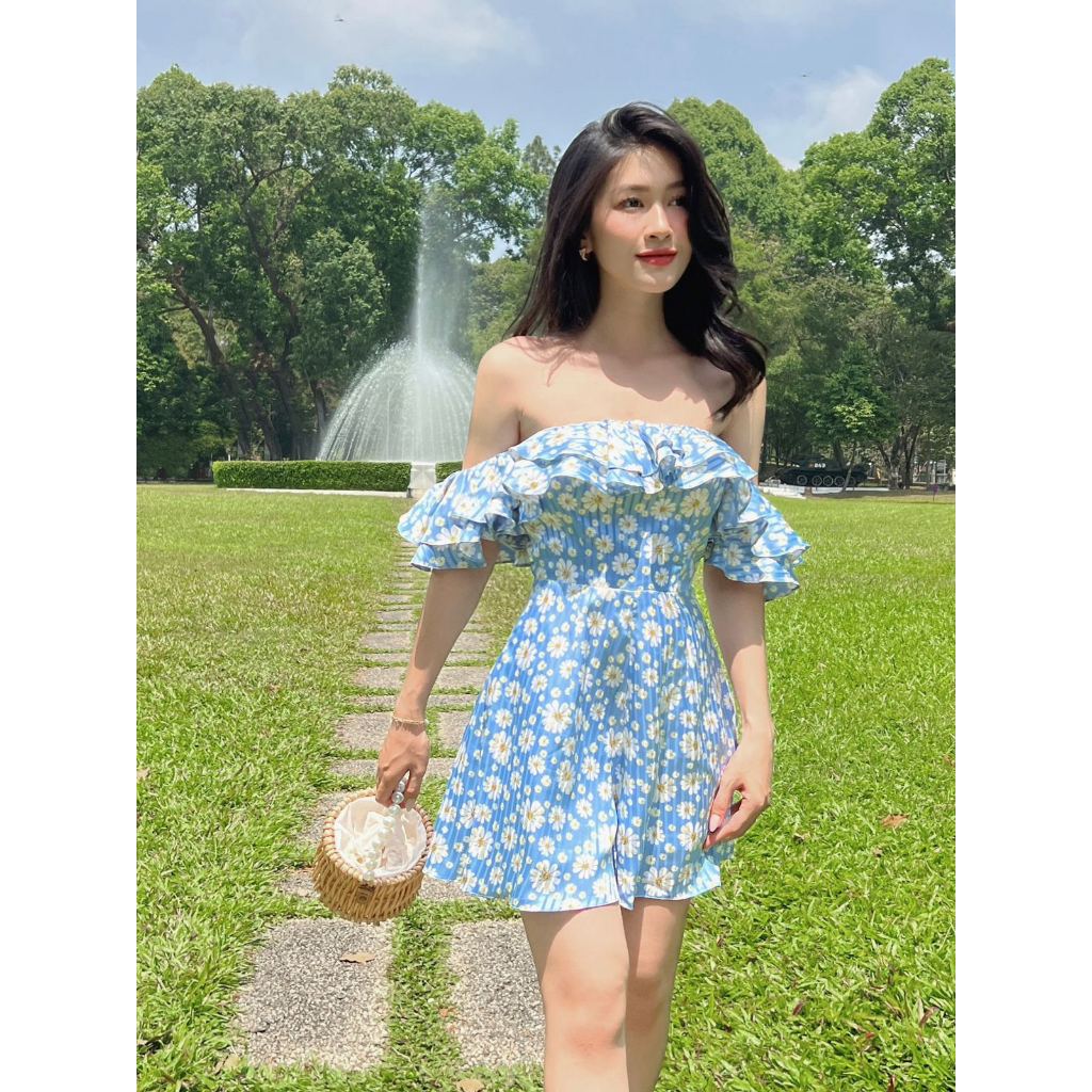 COLUS - Jumpsuit ngắn trễ vai xanh biển
