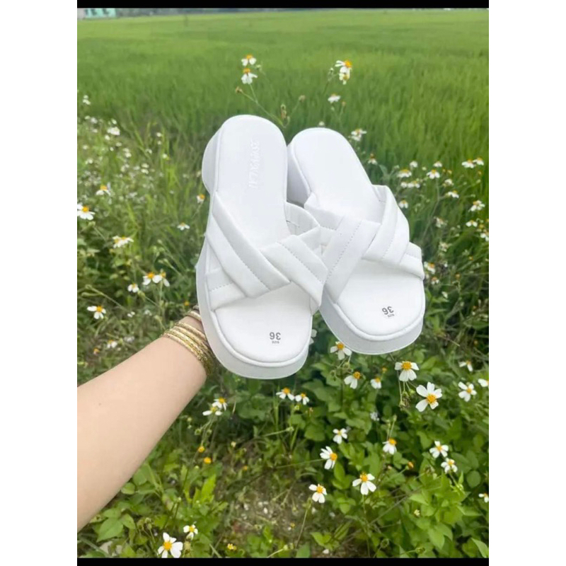 Dép bánh mì quai chéo mềm có đế chống trượt 3cm hình thật