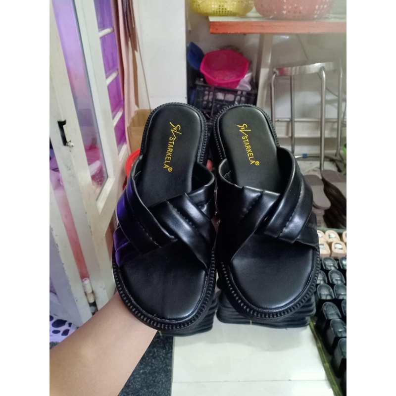 Dép bánh mì quai chéo mềm có đế chống trượt 3cm hình thật