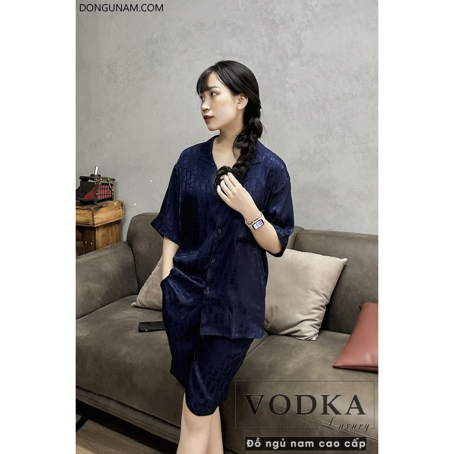 Đồ ngủ nam pijama nam cộc tay mặc hè mát mẻ chất lụa gấm cao cấp hoạ tiết màu xanh sang chảnh D02 - VODKA LUXURY