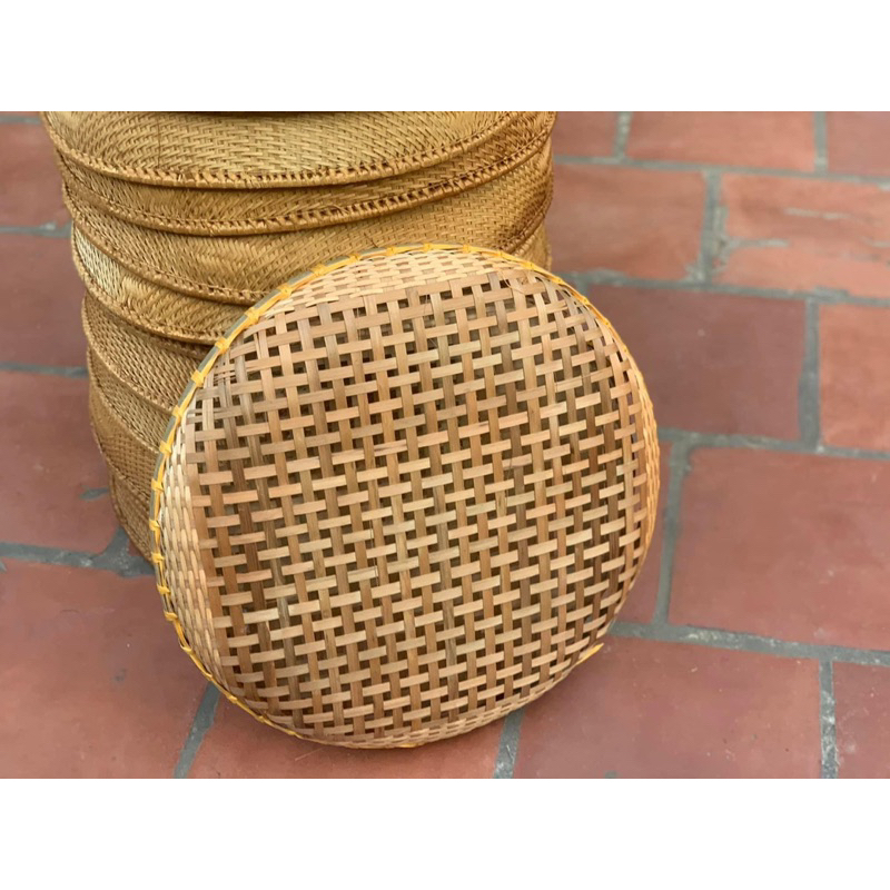 Mẹt sàng lỗ thưa đan cật mây tre