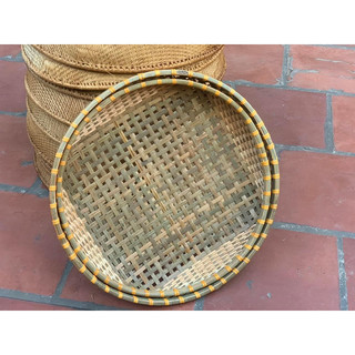 Mẹt sàng lỗ thưa đan cật mây tre