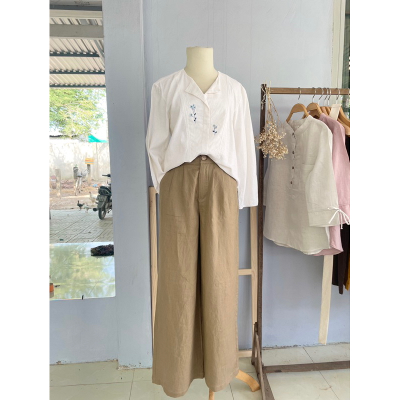 Áo linen thêu tay