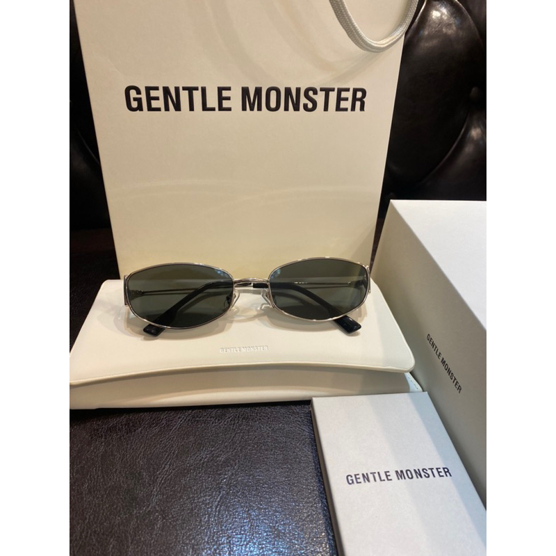 kính mắt thời trang phong cách y2k vintage có logo brand cao cấp Fullbox sale 50%