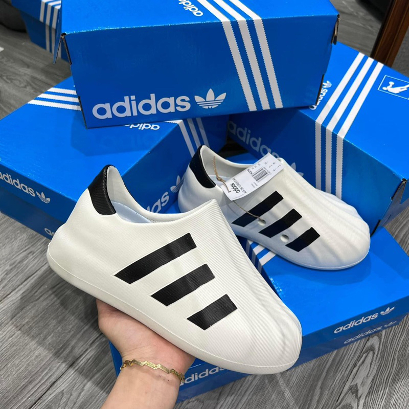 GIẦY THỂ THAO DAS SÒ ADIFOM NAM NỮ BẢN CAO CẤP, HÀNG CÓ SẴN THIẾT KẾ PHONG CÁCH CÁ TÍNH ĐI MƯA THOẢ MÁI….