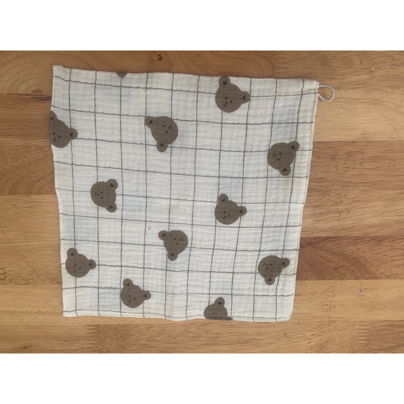 Sét 5 khăn sữa ,vải xô muslin cao cấp 2 lớp mềm mại thấm hút cho bé .