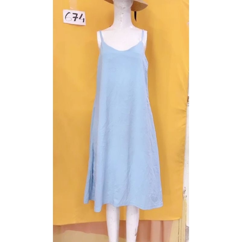 đầm thun 2 dây size M/L. S674