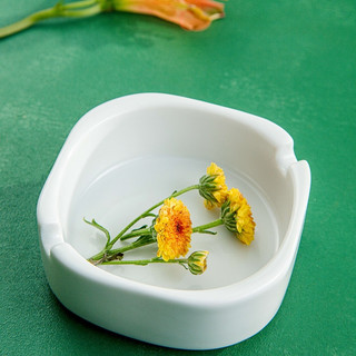 Gạt tàn vuông sứ trắng sứ cao cấp