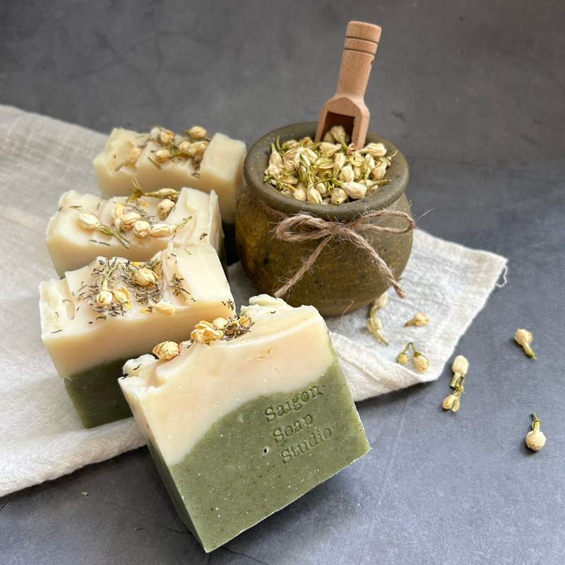 Xà phòng nghệ thuật Jasmine 100% thiên nhiên với hương thơm thanh trà và hương chanh