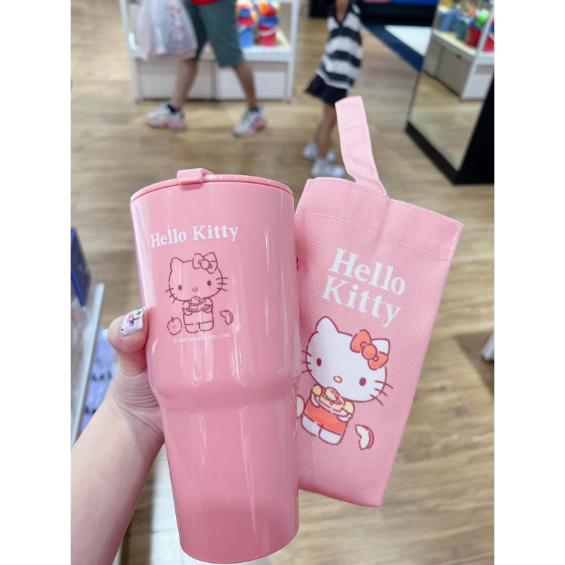 Ly kèm túi hello kitty Thái lan
