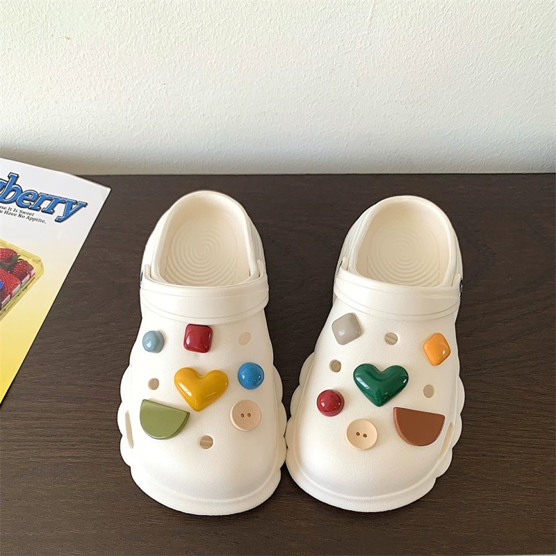 Bộ charm 14 chi tiết - gần dép crocs